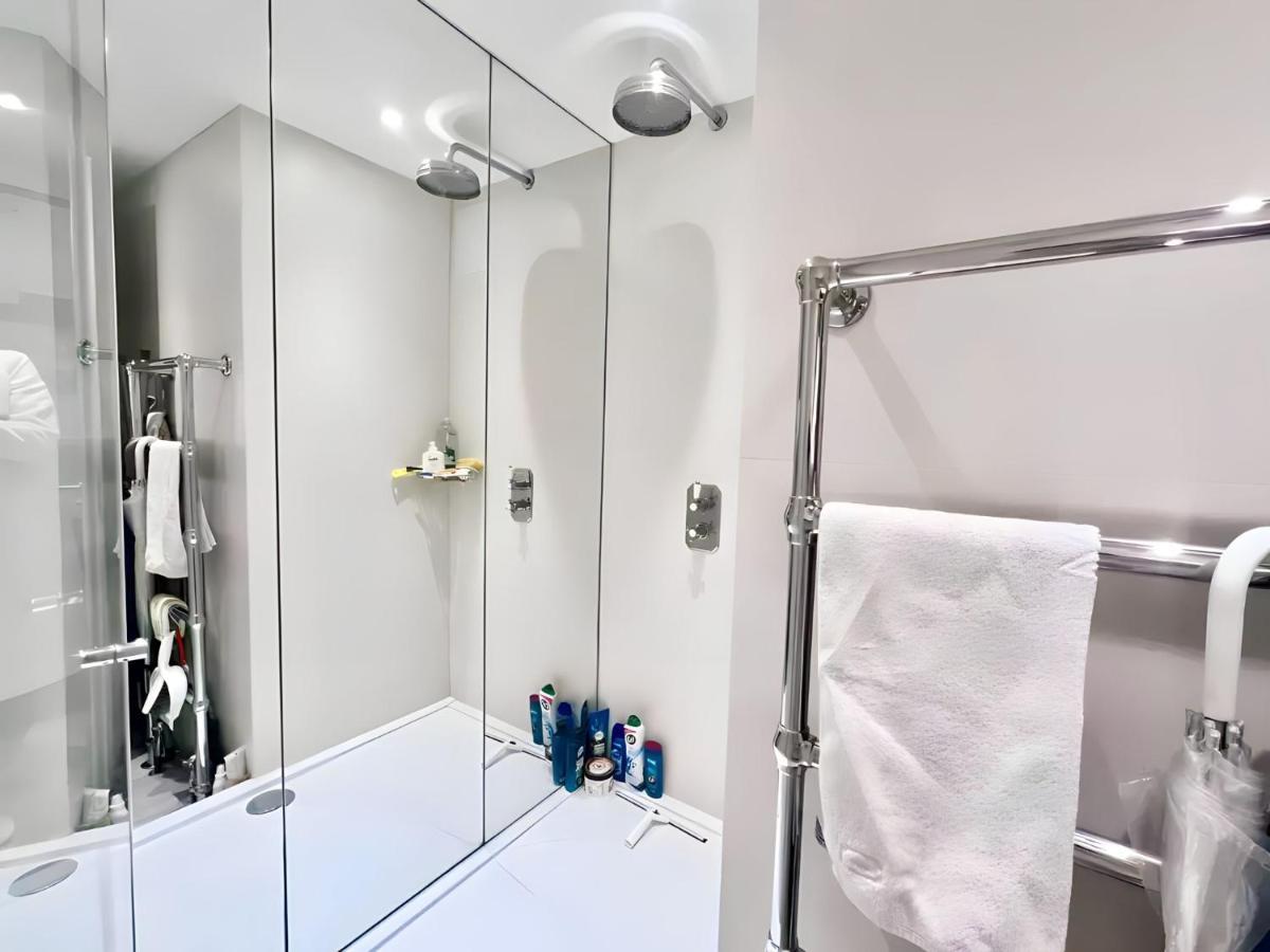 Kensington Heights Appartement *